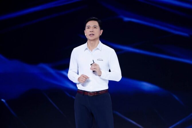 $BIDU Robin Li, Co-founder and CEO of Baidu